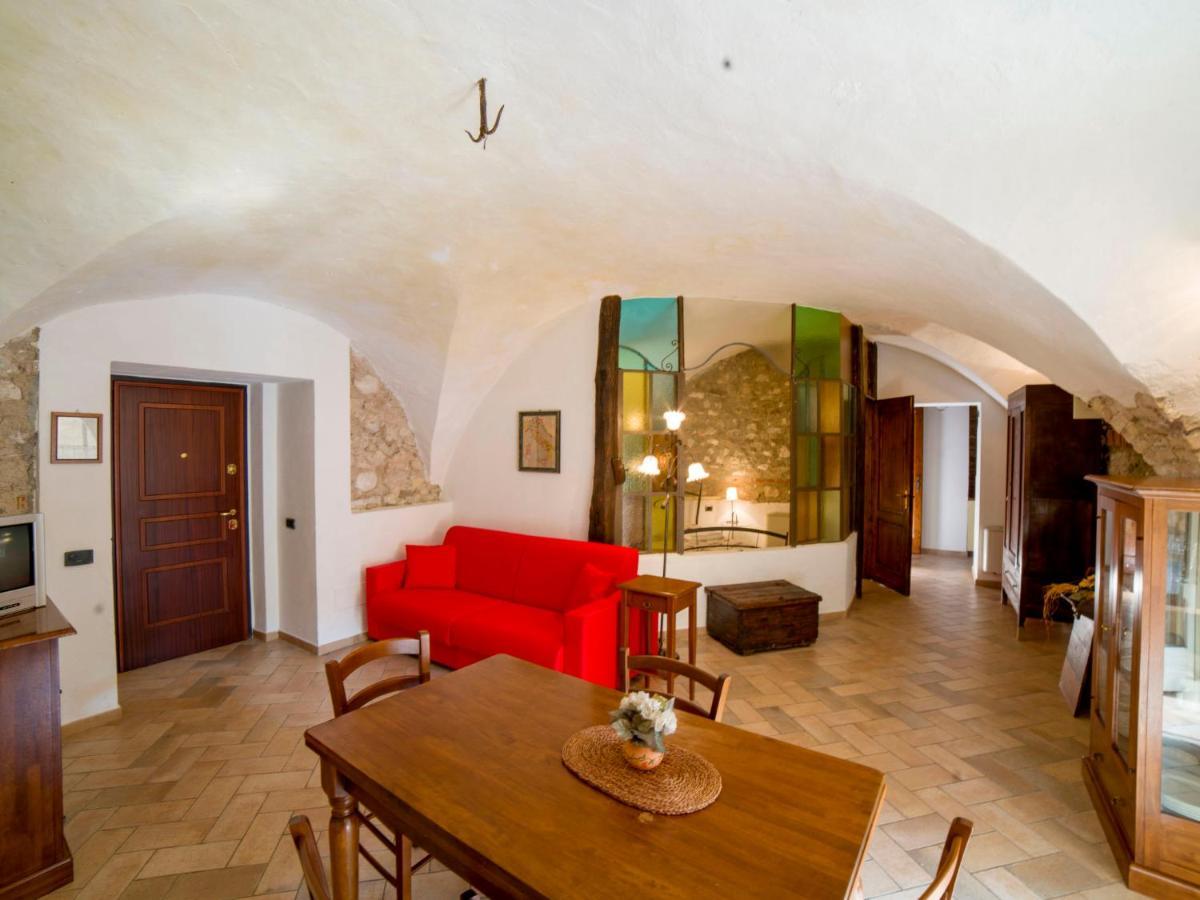Apartment Borgo Alba Chiara-1 By Interhome Pulciano Exterior foto